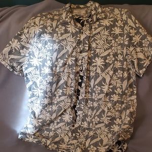 Mens slim fit floral shirt ( Hawaiian vibe)